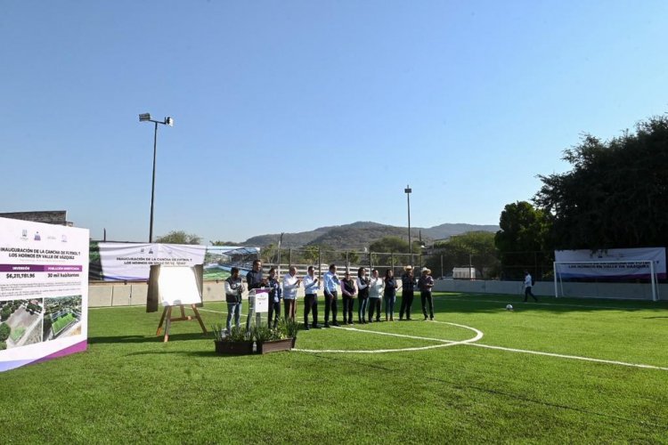 Entregó Cuauhtémoc Blanco obras varias en municipios