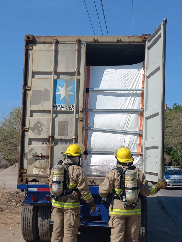 Abandonaron en Yautepec un contenedor robado