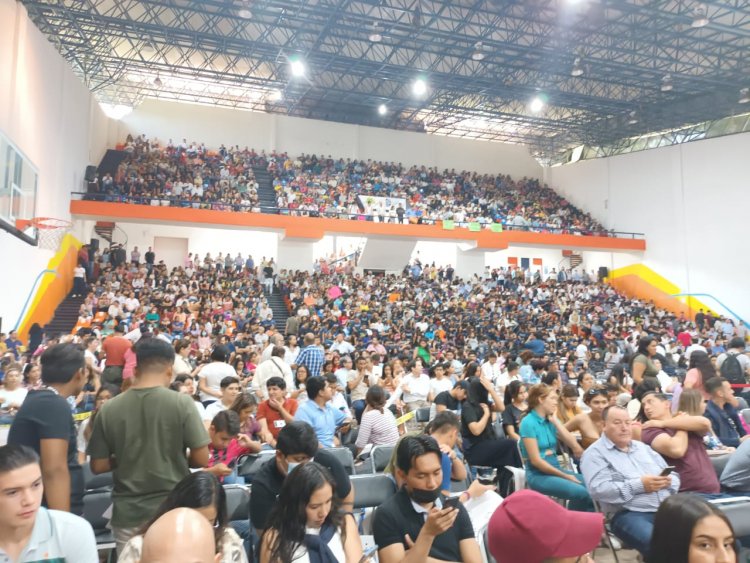 Se compromete Claudia Sheimbaum, en visita a Morelos, con cañeros