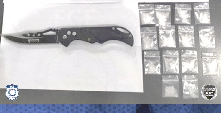 Cayó con mucha metanfetamina; también portaba un arma blanca