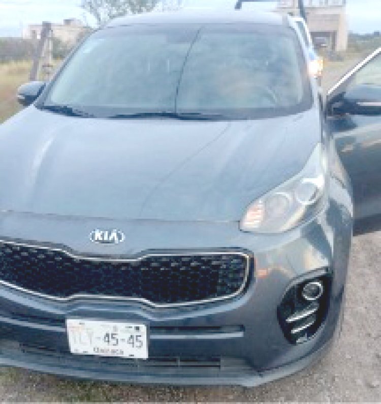 La Policía pudo recuperar auto y una moto robados