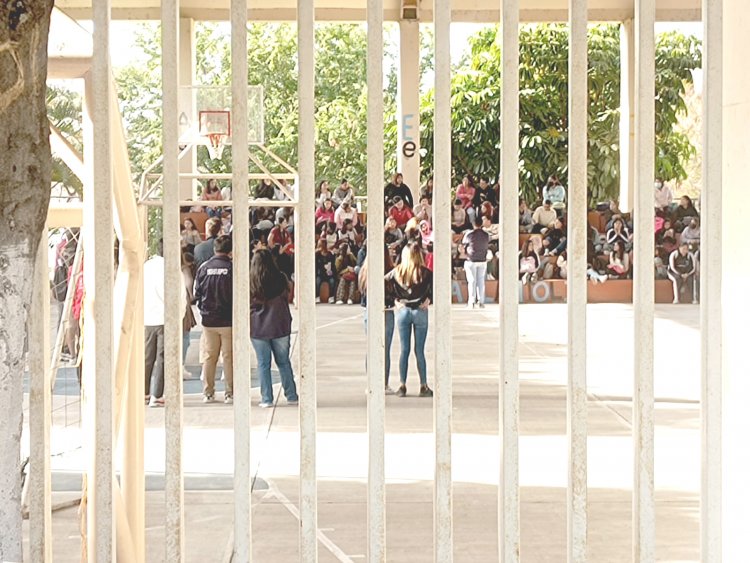 En proceso tenso, destituyen a líder  del Consejo Estudiantil "Ché Guevara"