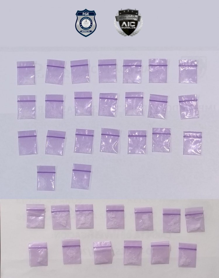 Este par traía en Jojutla 36 dosis de droga cristal