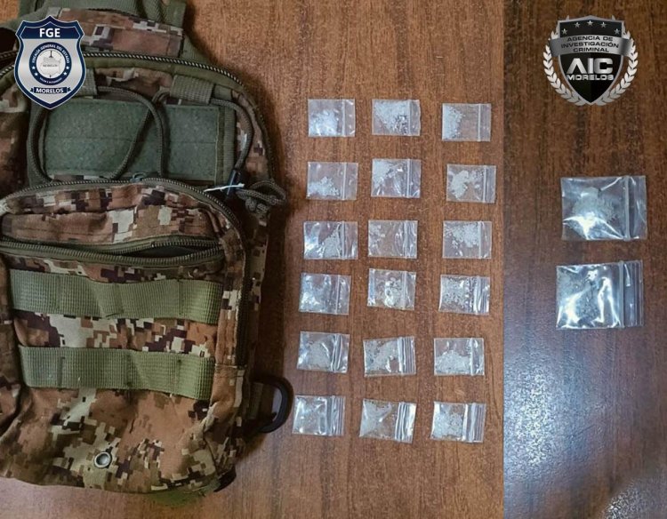 Una pareja fue detenida con “cristal” en Jojutla