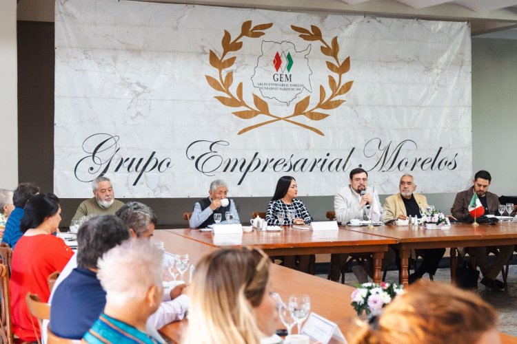 Comparte experiencias Sedif con empresarios