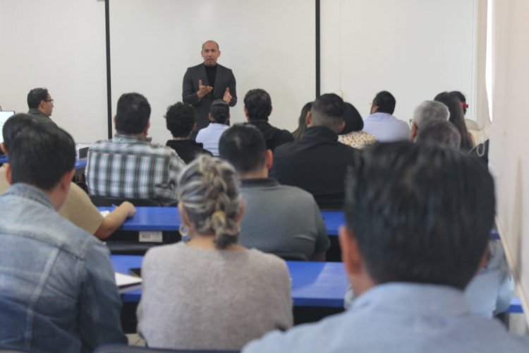 Gobierno fortalece labor con  unidades de enlace financiero