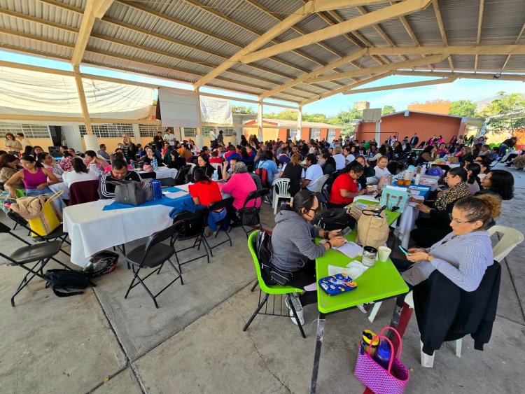 Comunidad escolar tiene capacitación  en sostenibilidad y el cuidado deagua