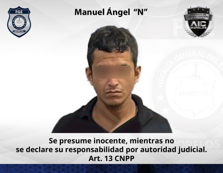 En cateo, atrapan a 2  con drogas y un arma