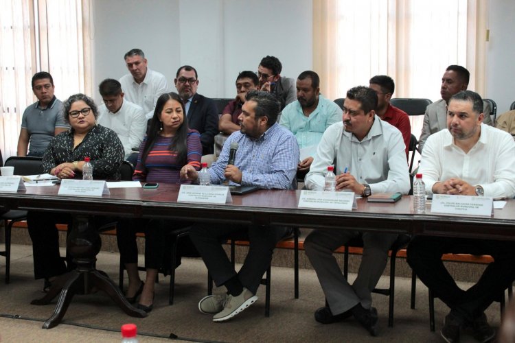 Se reúnen contralores por análisis  de la corrupción y la transparencia