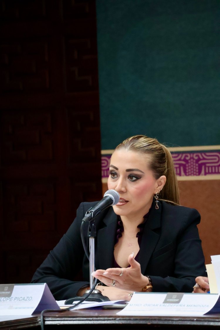 Lanzan campaña "Unidos contra violencia familiar"