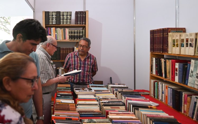 Es una herramienta de transformación  la lectura: Margarita González Saravia