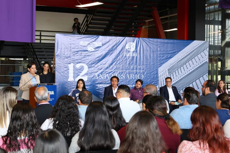Celebró la Escuela de Turismo  su décimo segundo aniversario