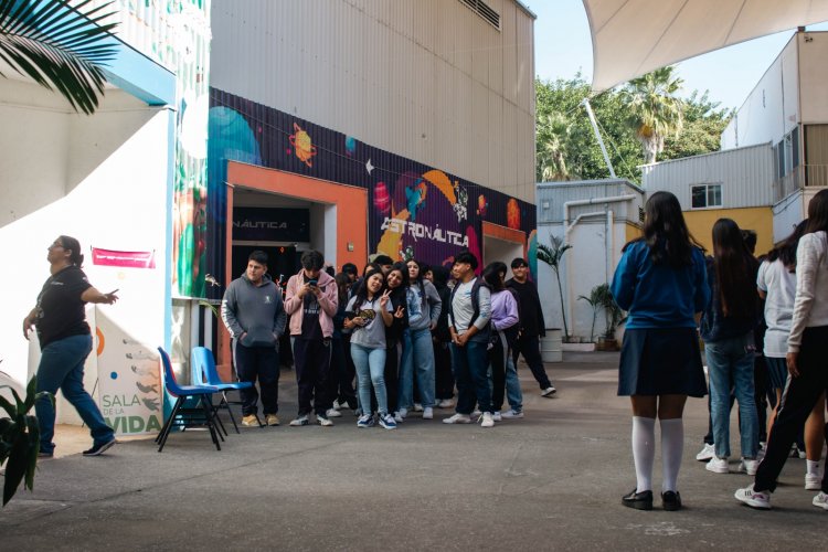 Celebró la Escuela de Turismo  su décimo segundo aniversario