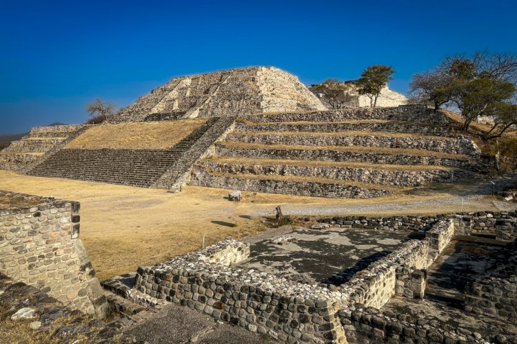 Las zonas arqueológicas en el estado  recibieron al equinoccio de primavera