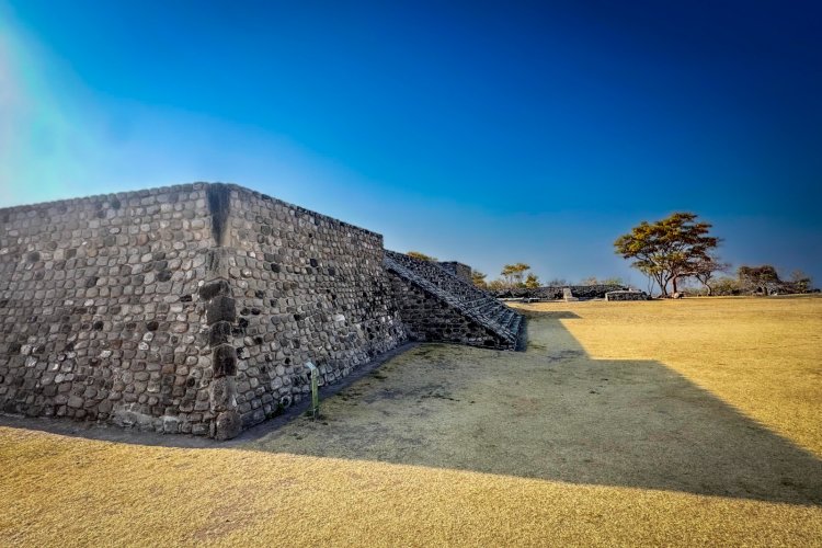 Las zonas arqueológicas en el estado  recibieron al equinoccio de primavera