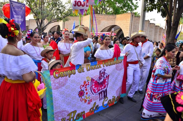 Calenda y Guelaguetza oaxaqueñas  en las fiestas de Juárez Jojutla '25
