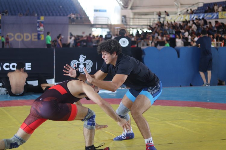 Ocho atletas van a nacionales  Conade de luchas asociadas