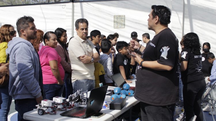 Impulsa Cemocc inspiración  científica entre las juventudes