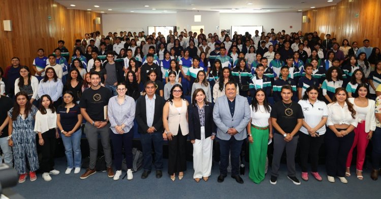 Impulsan estudiantes del CIDC el  interés por la ciencia y la tecnología