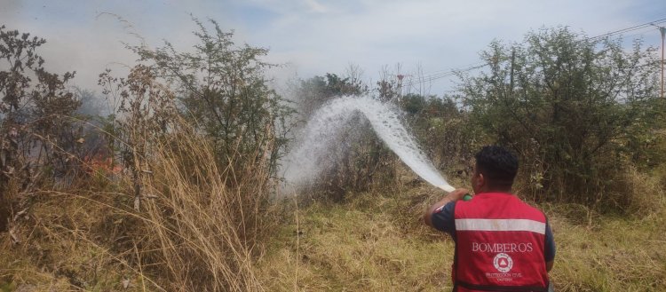 Hubo feroz incendio en un tiradero clandestino