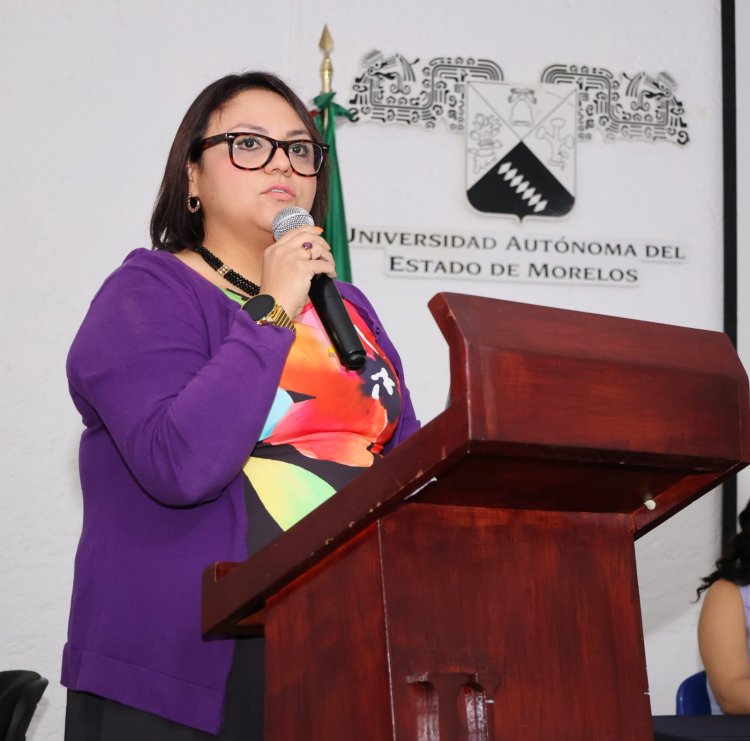 Suman más de 70 años ya  de la Facultad de Derecho