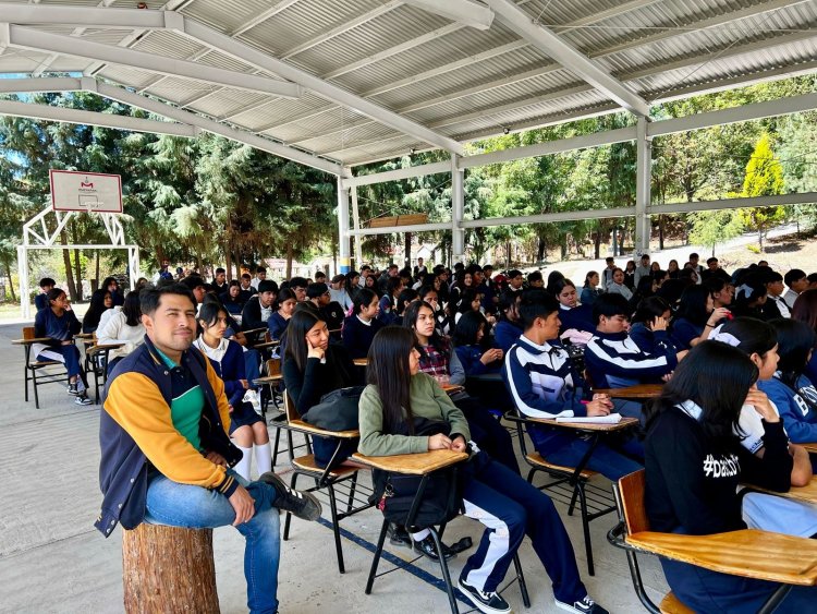 Aproximadamente 356 mil  alumnos comienzan asueto
