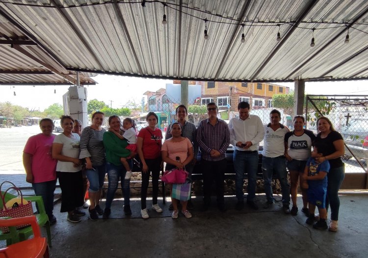 Gobierno estatal asesora a Coatlán en las políticas de inclusión social