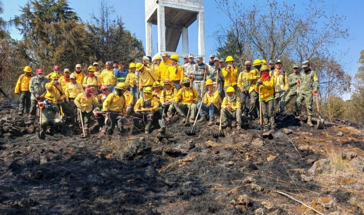 A punto de extinguir el incendio en Coajomulco