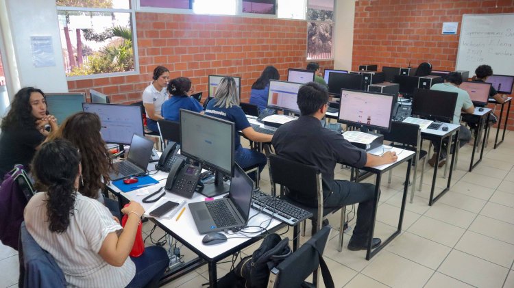 Se inició canje de fichas para aspirantes  a licenciaturas e ingenierías de la UAEM