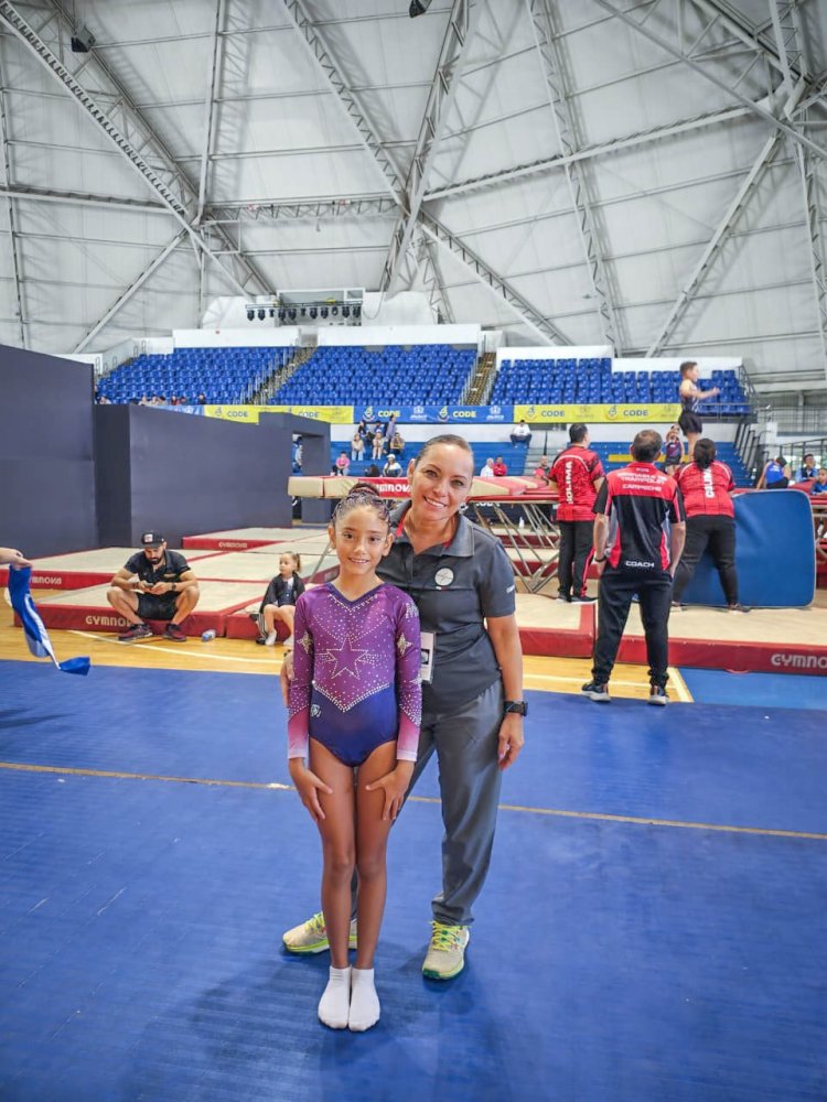 Superan clasificatorio nacional en disciplina de la gimnasia trampolín