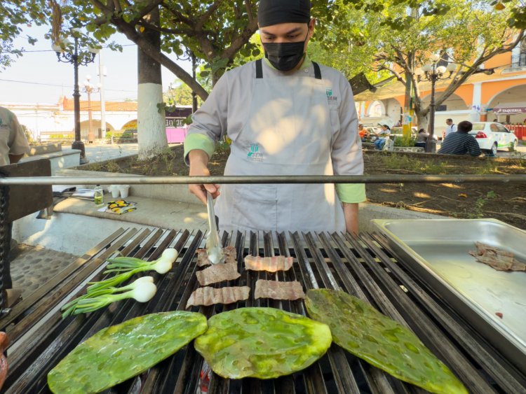 Se promueve la Feria de la Cecina Ixtleca en el Sur