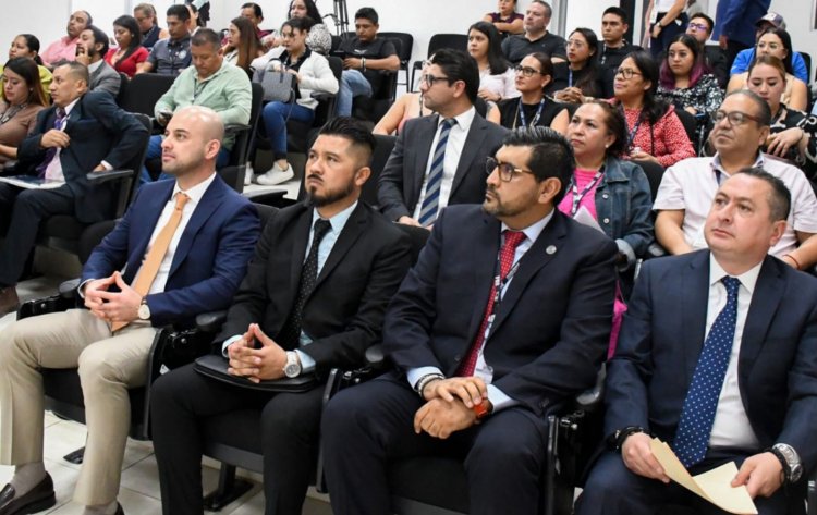 Por mejor investigación del delito,  capacitan a burócratas de la FGE