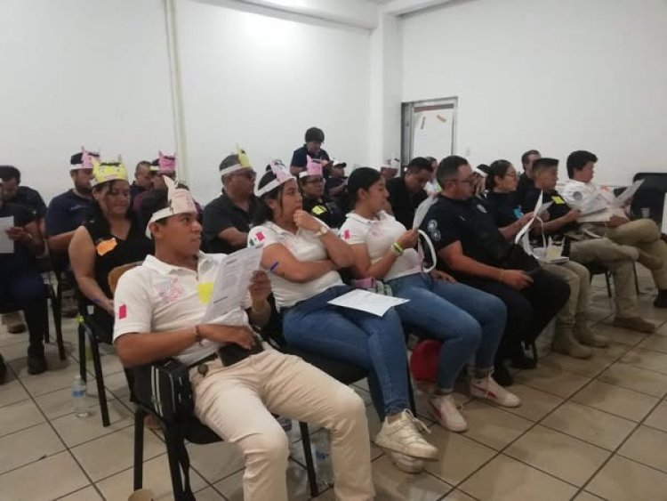 Contra violencia y delitos en escuelas,  hubo capacitación a cinco municipios
