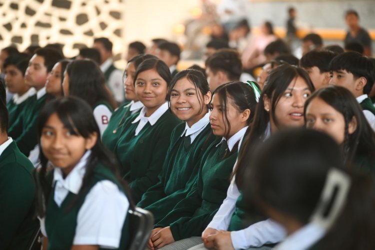 Ya suman 165 escuelas con  sistemas para captar lluvia