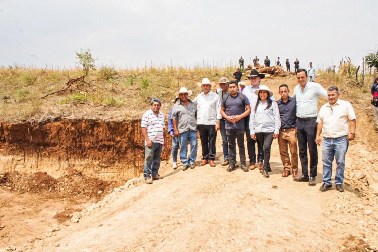 Productores reconocen apoyos  directos del alcalde Urióstegui