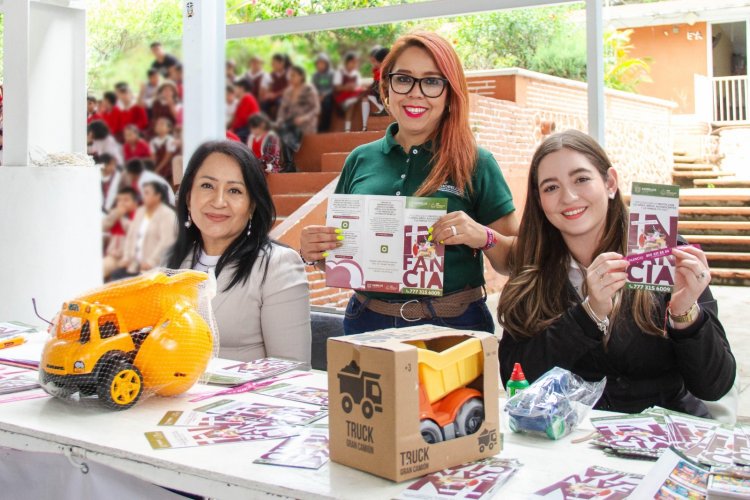 Acerca el Sedif a los municipios  jornadas sobre derechos de niños