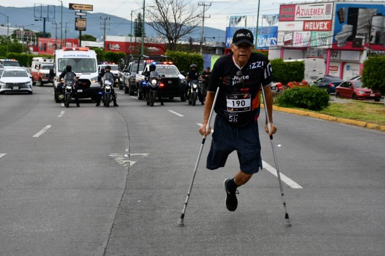 Todo un exito la 1ra Carrera  por la Familia 5K en Jiutepec
