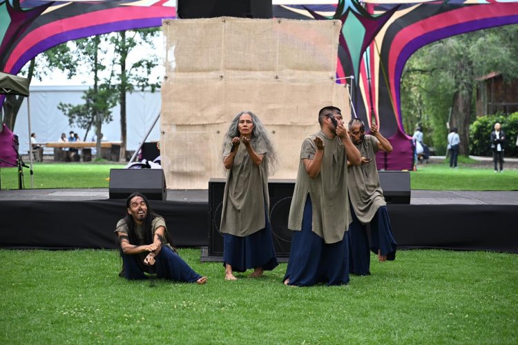 Fueron artesanos a encuentro de arte decorativo y utilitario