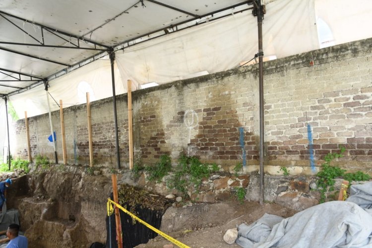 Penosa recuperación de cuerpos se pospone por el riesgo de derrumbe