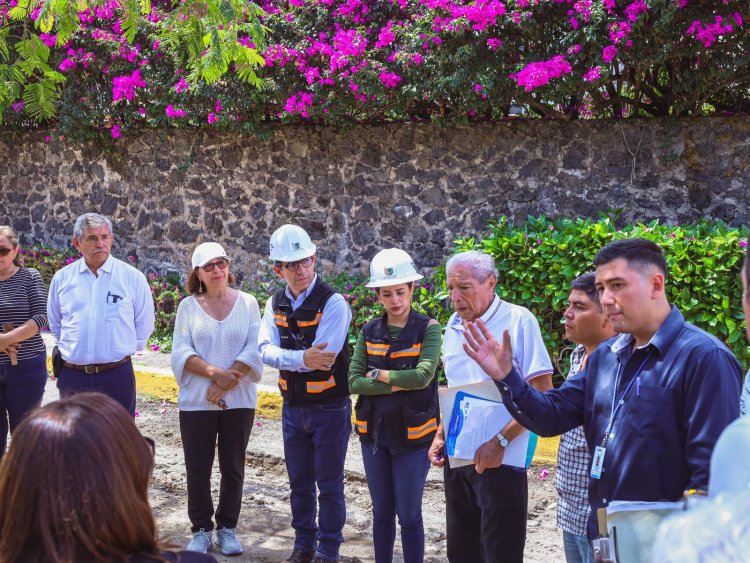Vecinos reconocieron la obra  de agua en calle Monte Falco