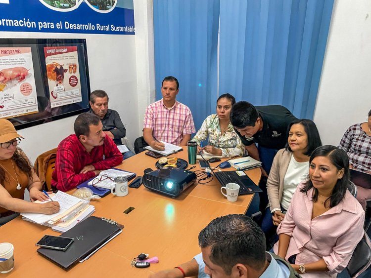 Se brinda capacitación  al personal de Sedagro