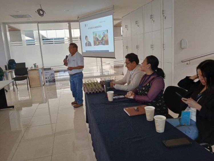 Personal de Inegi tuvo taller sobre  evitar los plásticos de un solo uso