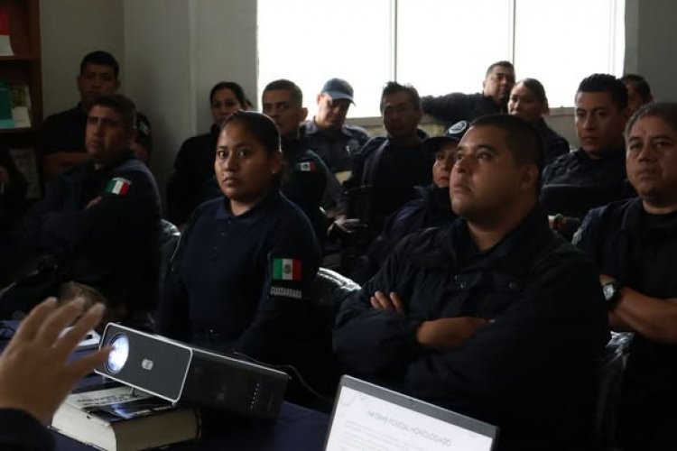 Capacitan a policías de cuatro municipios