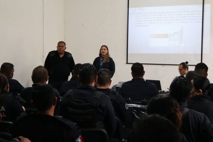 Capacitan a policías de cuatro municipios