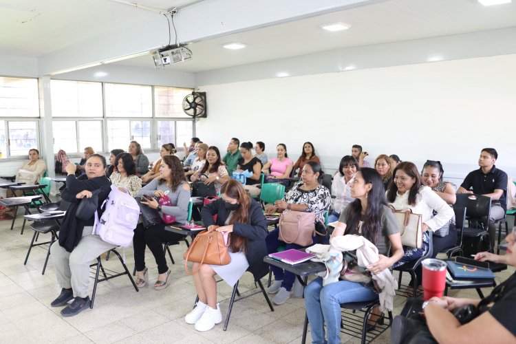 Capacita Jiutepec a más de 900  docentes en jornada académica