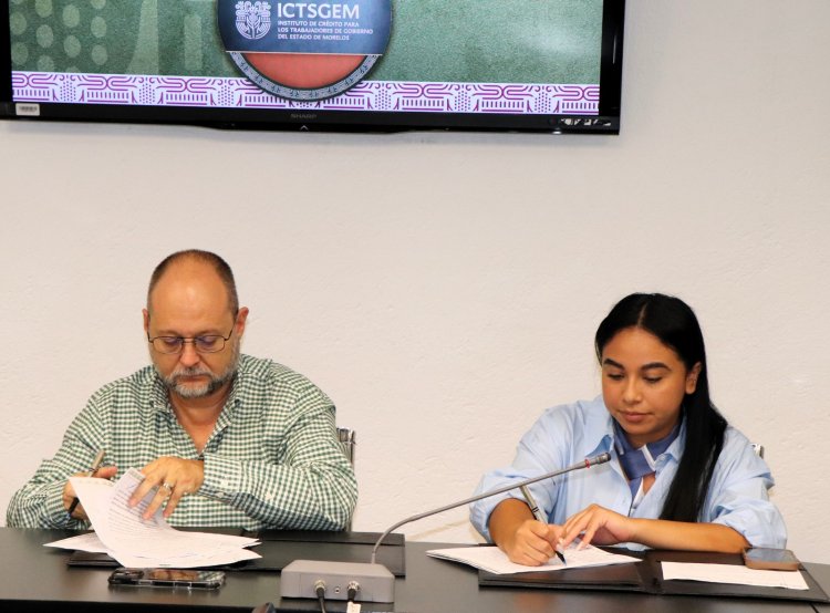 Firmó convenio Instituto  de Crédito con escuelas