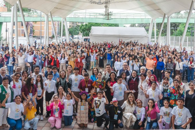 Participa SEDIF en encuentro de  impulsores de la transformación