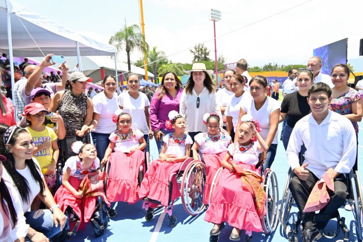 Atestiguó González Saravia apertura  de una unidad deportiva en Yautepec