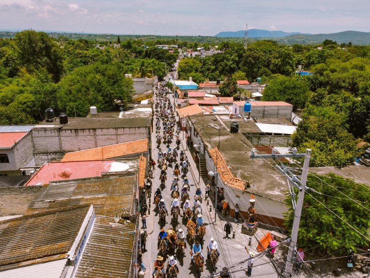 Rindió José Luis Urióstegui  homenaje a Emiliano Zapata