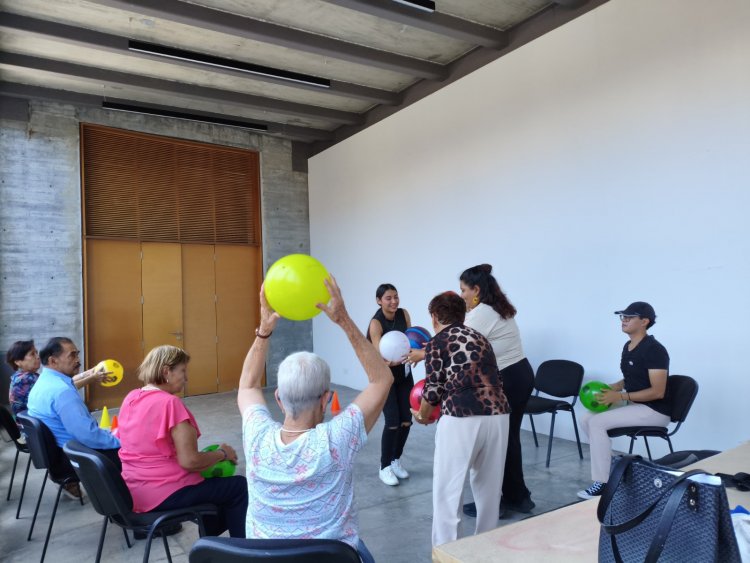 Alienta Los Chocolates lazos  comunitarios en Cuernavaca